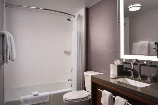 Courtyard by Marriott Los Angeles Century City/Beverly Hills image 14