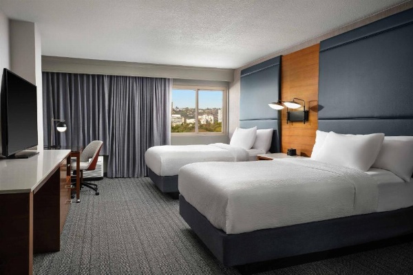 Courtyard by Marriott Los Angeles Century City/Beverly Hills image 9